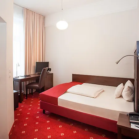 Centro National Frankfurt City, Trademark Collection By Wyndham 3*