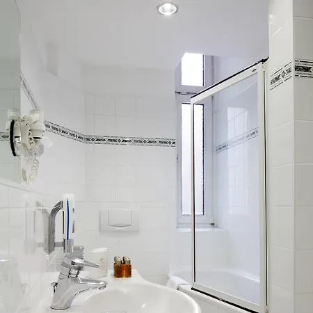 Centro National Frankfurt City, Trademark Collection By Wyndham 3* Frankfurt nad Mohanem