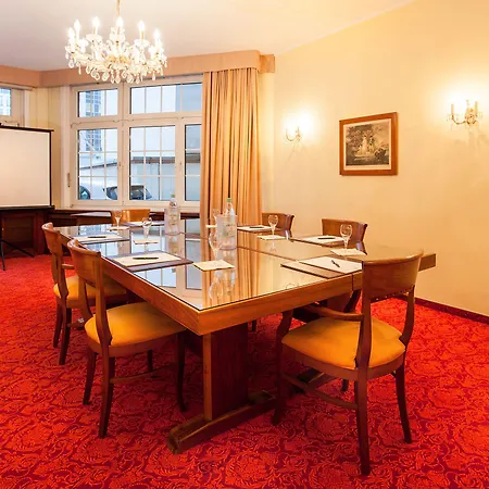 Centro National Frankfurt City, Trademark Collection By Wyndham 3*