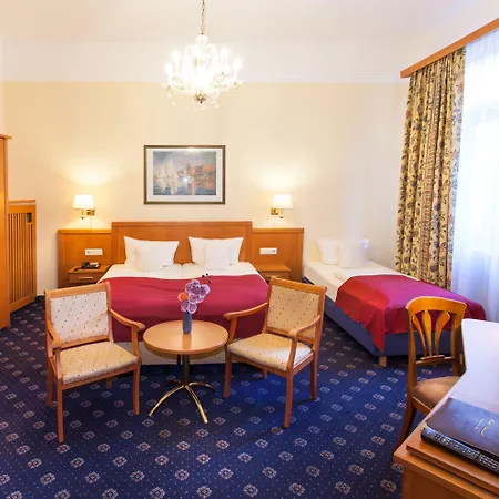 Centro National Frankfurt City, Trademark Collection By Wyndham Hotel 3*