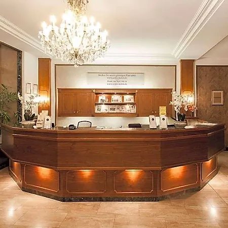 Hotel Centro National Frankfurt City, Trademark Collection By Wyndham