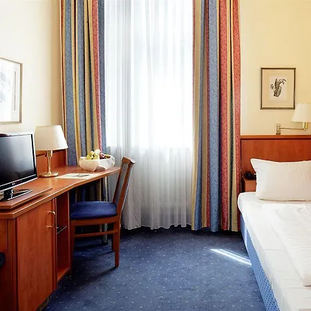 Centro National Frankfurt City, Trademark Collection By Wyndham