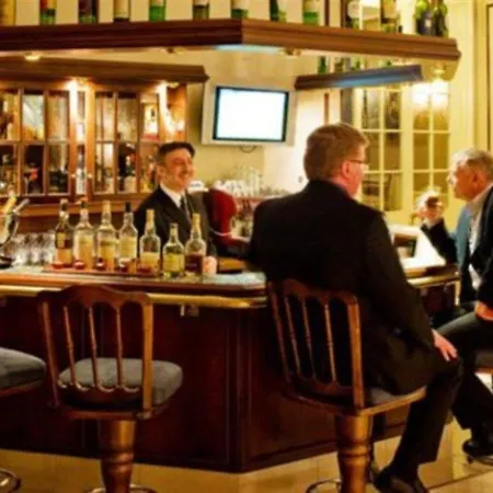 Hotel Centro National Frankfurt City, Trademark Collection By Wyndham 3*