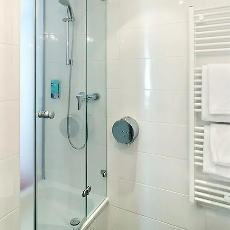 Centro National Frankfurt City, Trademark Collection By Wyndham 3*