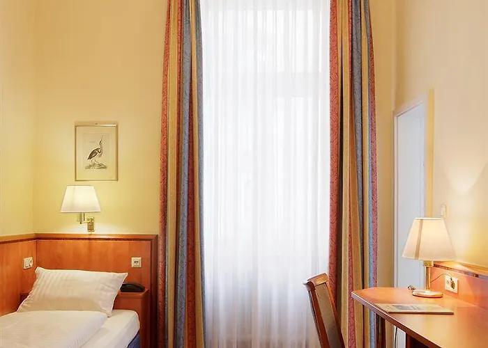 Hotell Centro National Frankfurt City, Trademark Collection By Wyndham