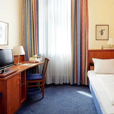 Centro National Frankfurt City, Trademark Collection By Wyndham 3*