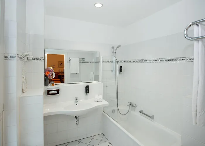 Centro National Frankfurt City, Trademark Collection By Wyndham 3*