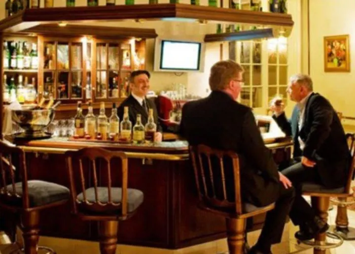 מלון Centro National Frankfurt City, Trademark Collection By Wyndham 3*