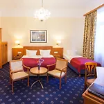 Centro National Frankfurt City, Trademark Collection By Wyndham 호텔 3*